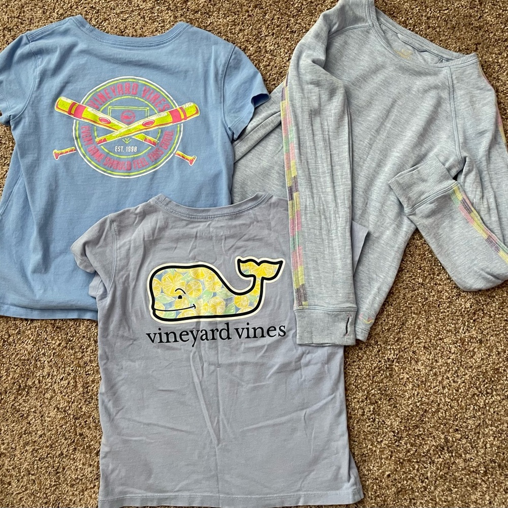 Vineyard Vines Lot